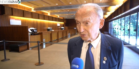 Prof. Doutor António Gentil Martins recebe Prémio Nacional de Oncologia LPCC 2017