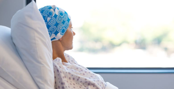 Doentes com cancro têm melhores resultados com tratamento menos intensivo
