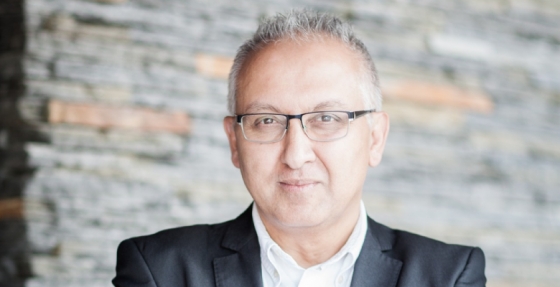 Dr. Mansoor Mirza destaca niraparib no tratamento do cancro do ovário